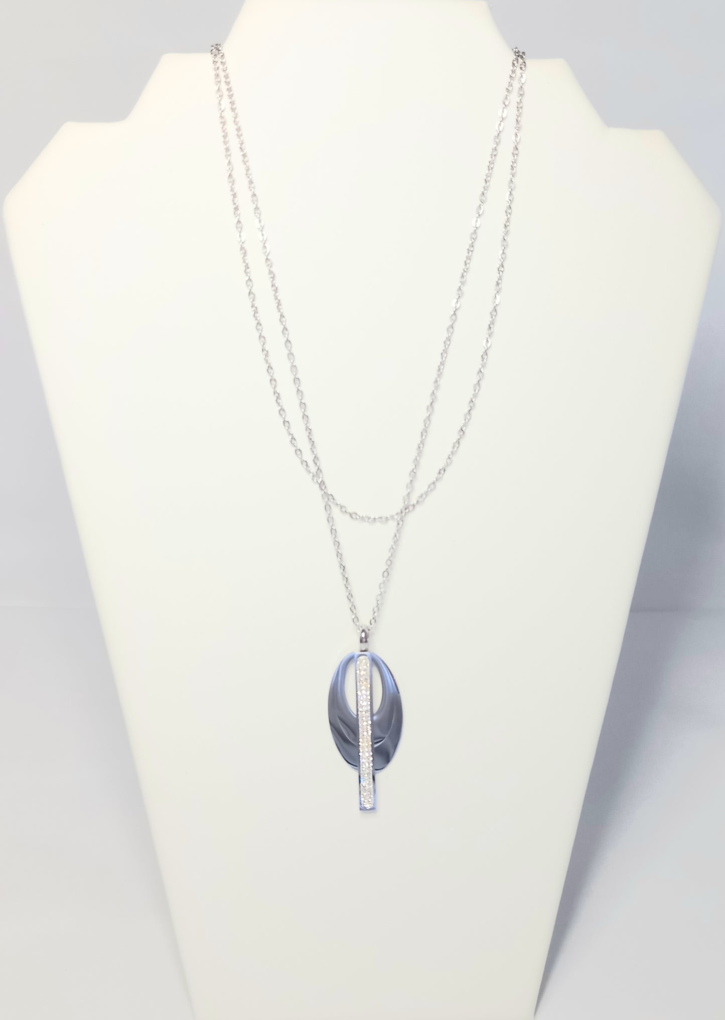 Héliane silver necklace